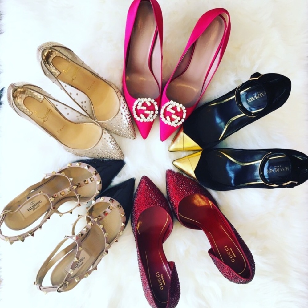 Shop my closet on Instagram! @apres_luxe
